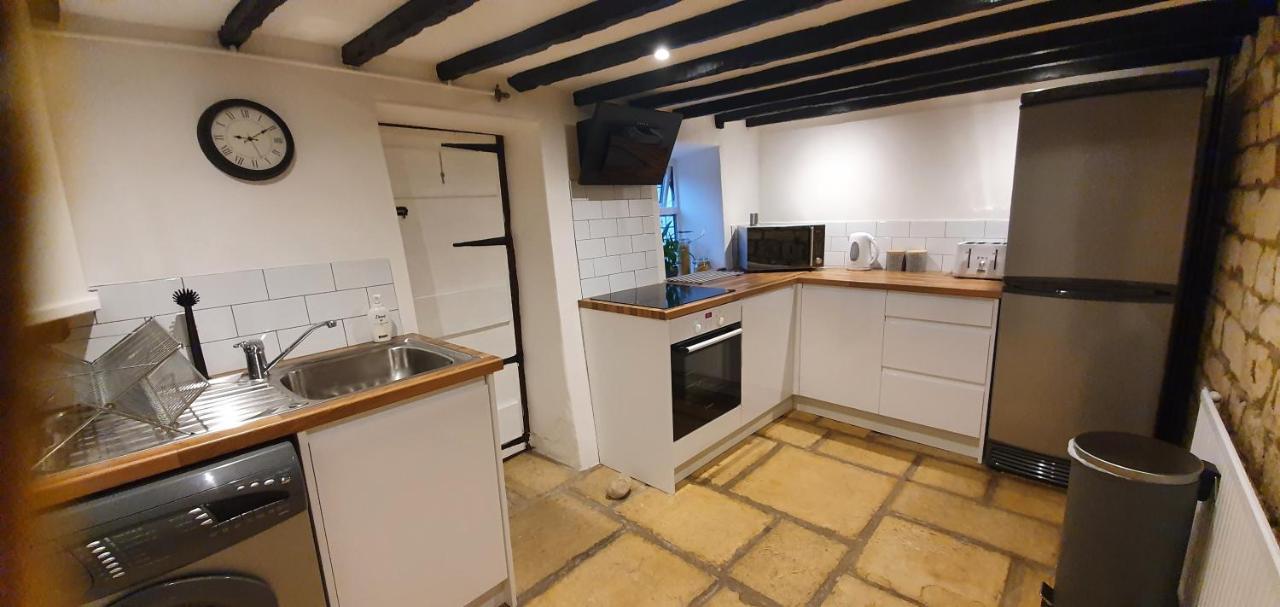 Quirky Cottage - Dogs Welcome - Free 24 hr Cancellation's Corsham Esterno foto