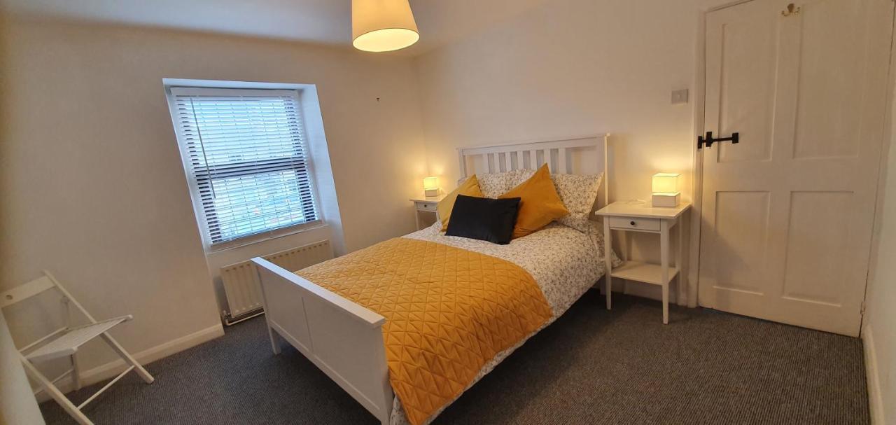 Quirky Cottage - Dogs Welcome - Free 24 hr Cancellation's Corsham Esterno foto